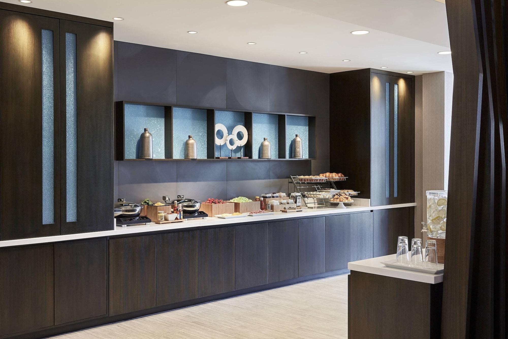 Springhill Suites By Marriott New York Midtown Manhattan/Park Ave Exterior photo