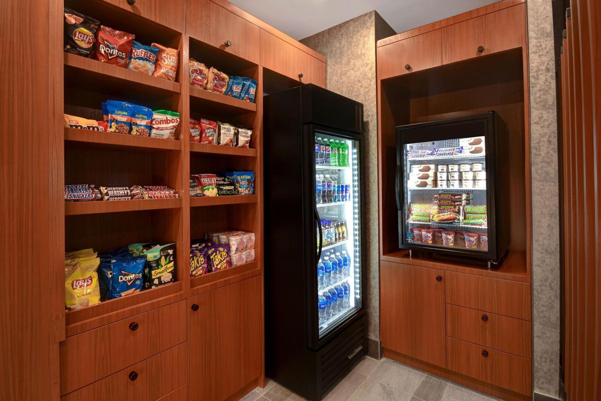 Springhill Suites By Marriott New York Midtown Manhattan/Park Ave Exterior photo