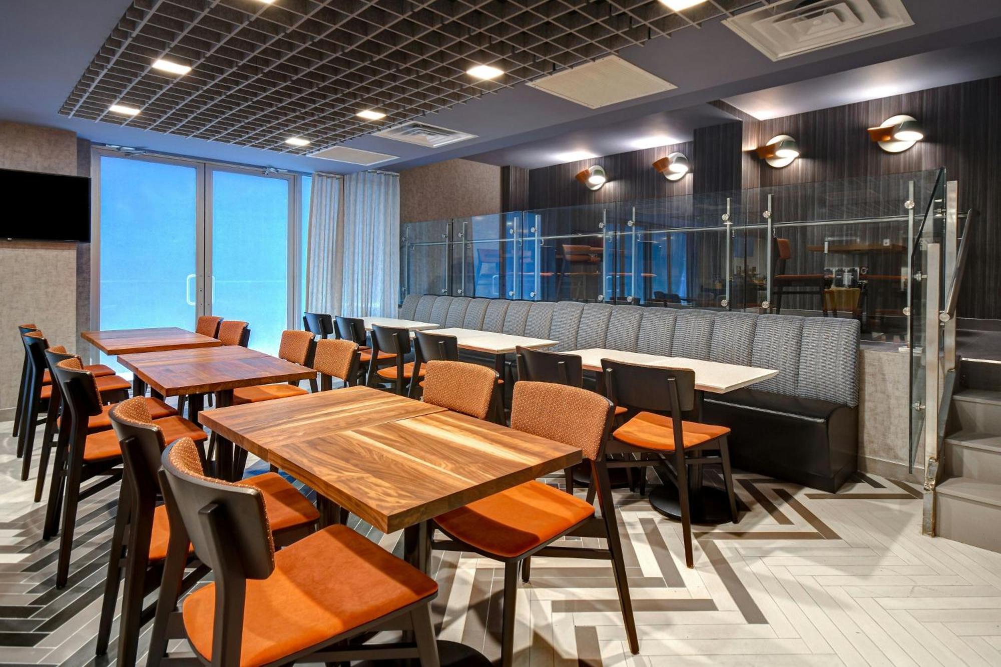 Springhill Suites By Marriott New York Midtown Manhattan/Park Ave Exterior photo