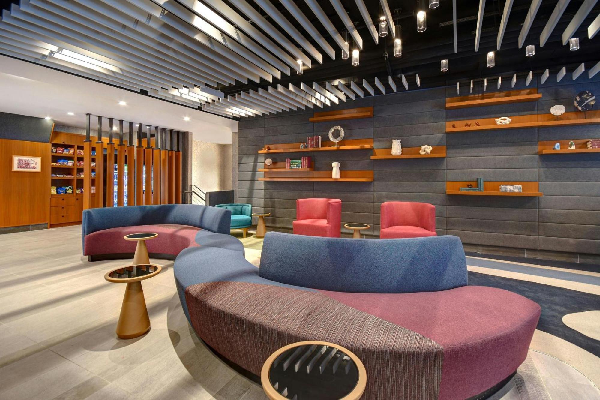 Springhill Suites By Marriott New York Midtown Manhattan/Park Ave Exterior photo